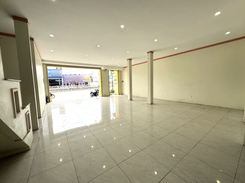 Mặt Tiền Kinh Doanh Sầm Uất – Ngang 8m – 183m² – Doanh Thu 40 triệu/tháng – Chỉ 17.9 tỷ Linh Trung - Ảnh 4